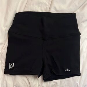 ALO Yoga Women's Black High-Waist Shorts